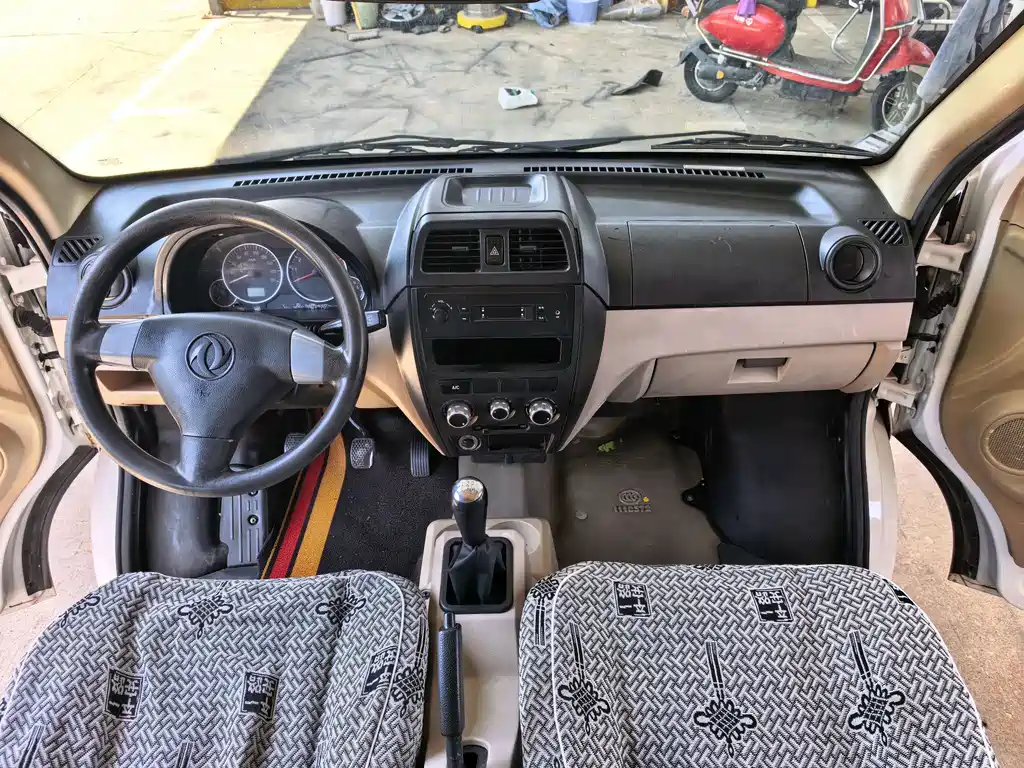 Dongfeng Xiaokang C36 2019 1.5L Basic Type II Country VI DK15 купить на сайте DeffCars