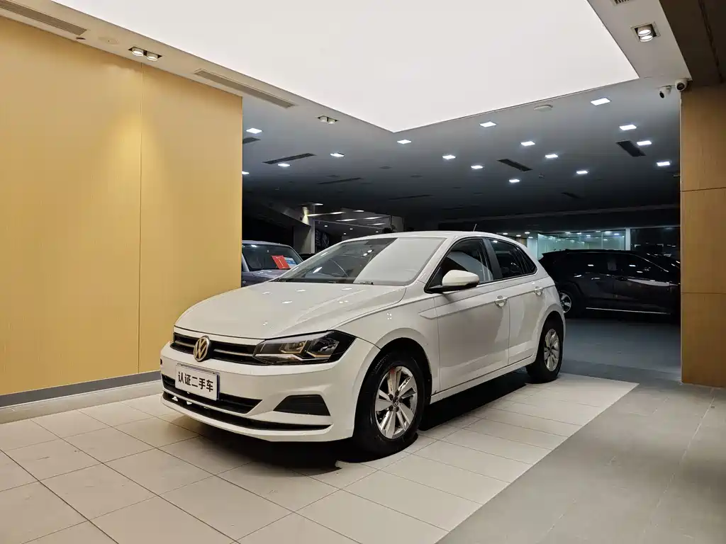 Polo 2023 facelift Plus 1.5L automatic indulgence version купить на сайте DeffCars