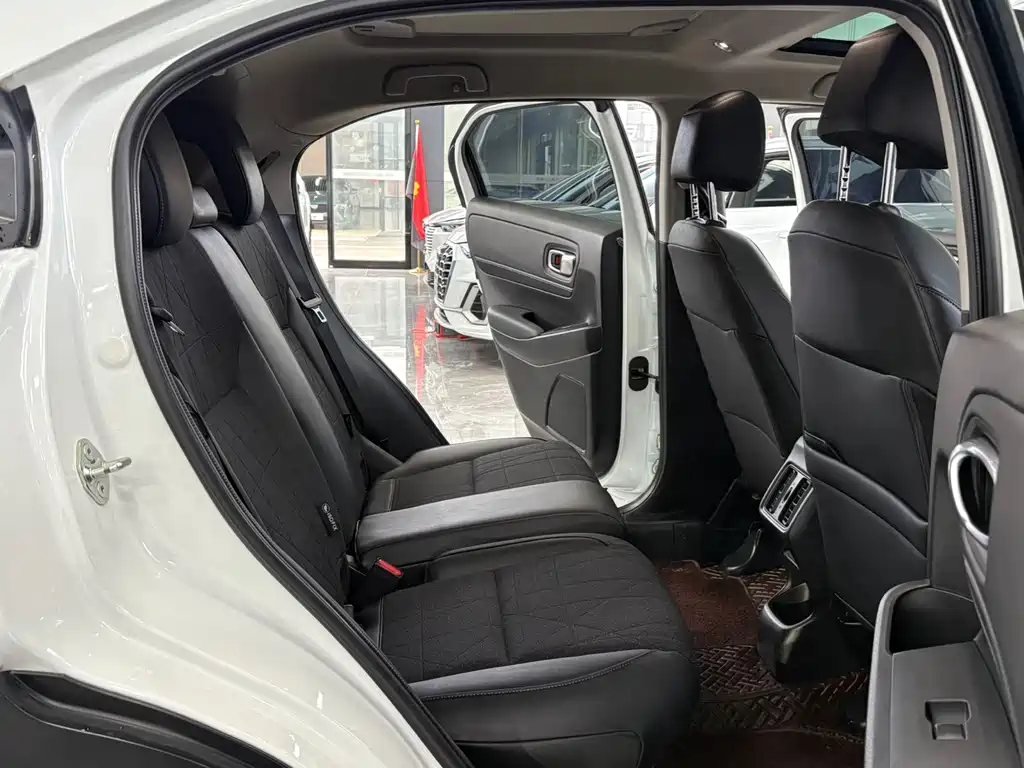 Binzhi 2023 1.5L CVT technology version купить на сайте DeffCars