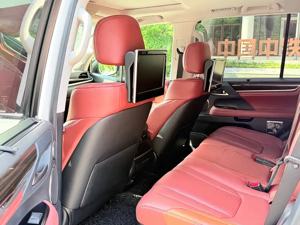 Lexus LX 2019 570 Premium Luxury Edition купить на сайте DeffCars