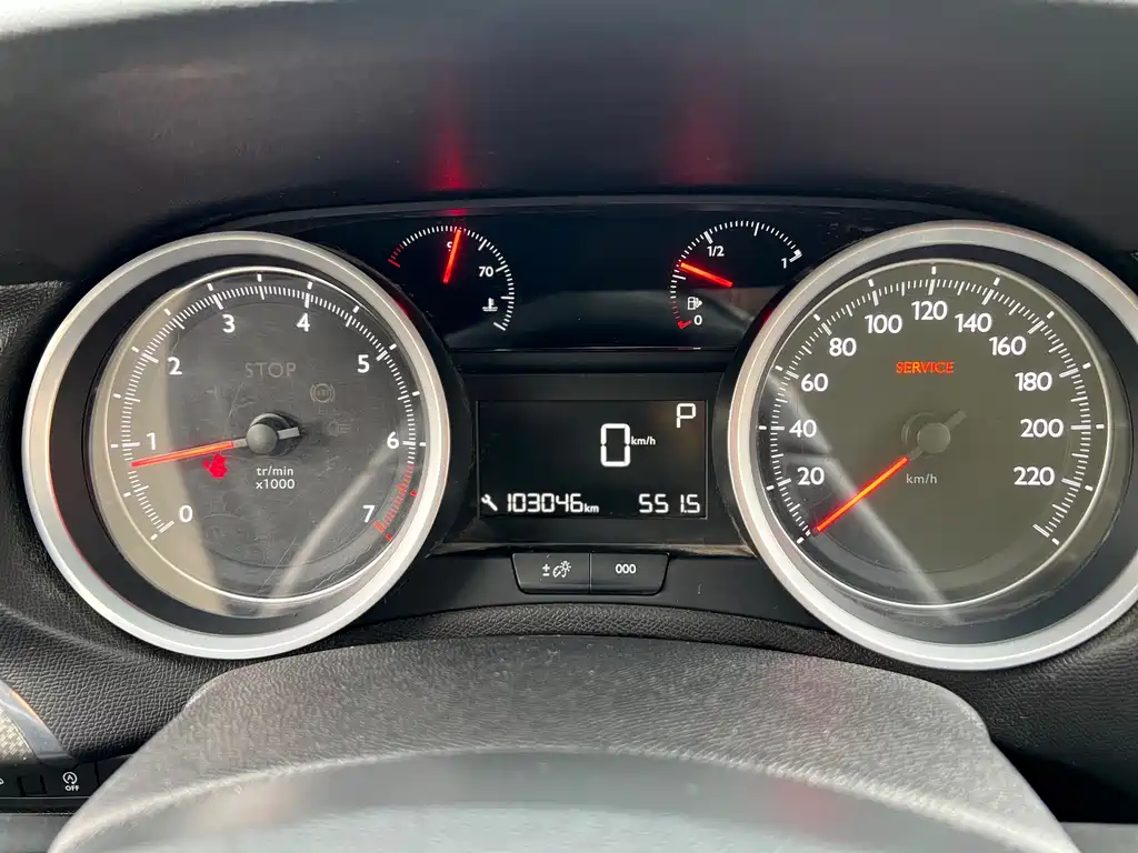 Peugeot 408 2019 360THP Automatic Deluxe Edition National VI купить на сайте DeffCars