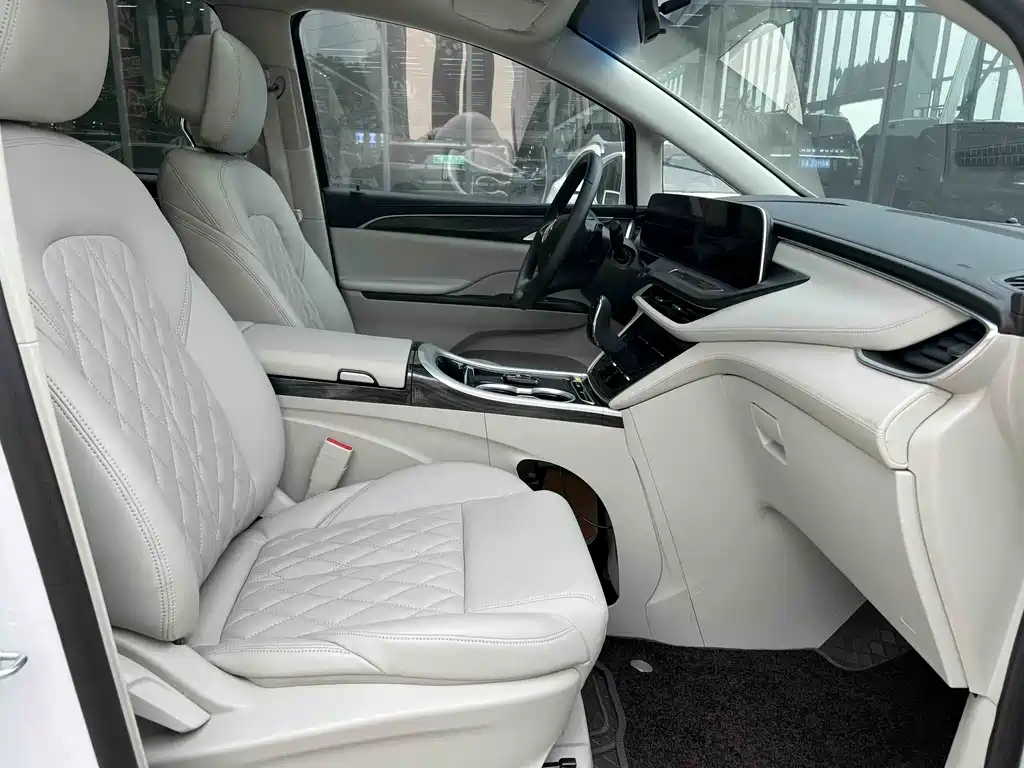 Buick GL8 2023 ES Lu Zun Comfort Type купить на сайте DeffCars