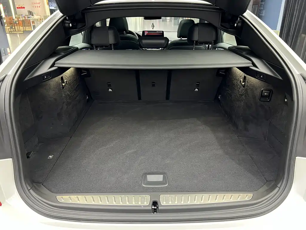 BMW 6 Series GT 2021 facelift 630i M Sports Package купить на сайте DeffCars
