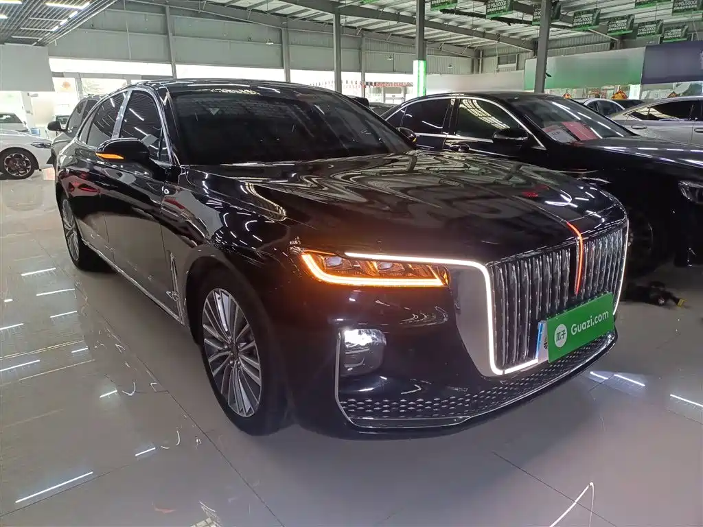 Hongqi H9 2020 2.0T Zhilian Flagship Edition купить на сайте DeffCars