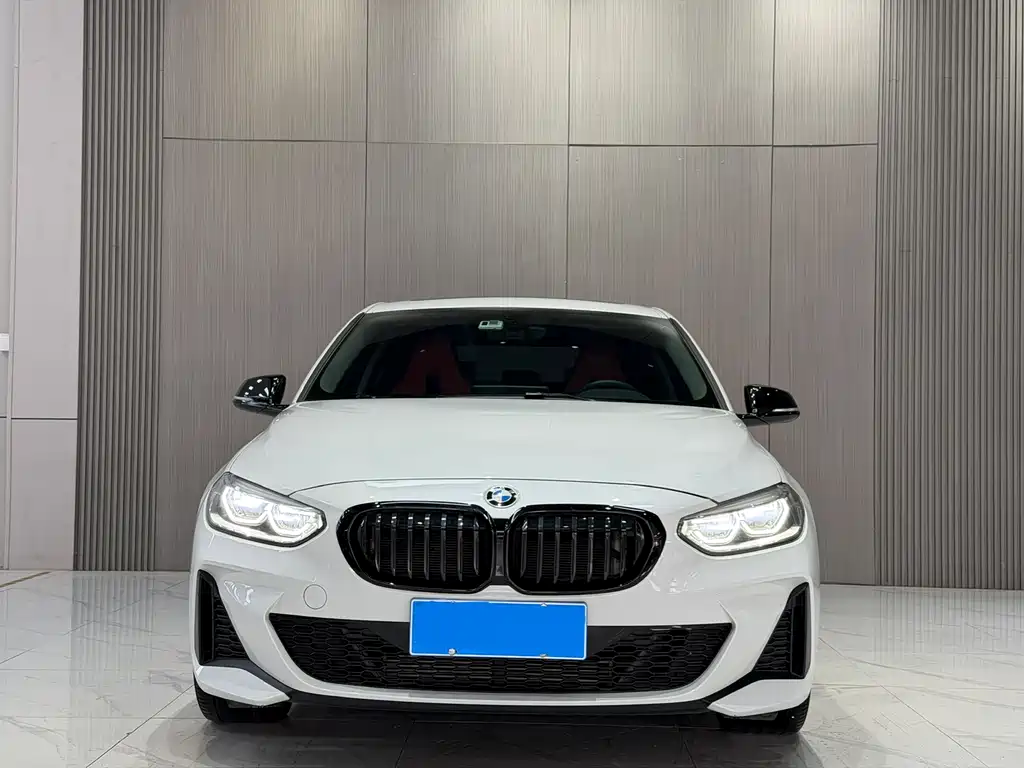 BMW 1 Series 2022 125i M Sports Night Edition купить на сайте DeffCars