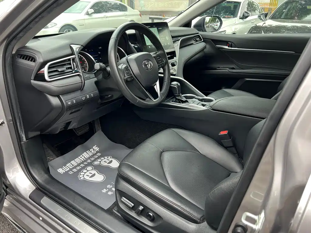 Camry 2023 2.0G Deluxe Edition купить на сайте DeffCars