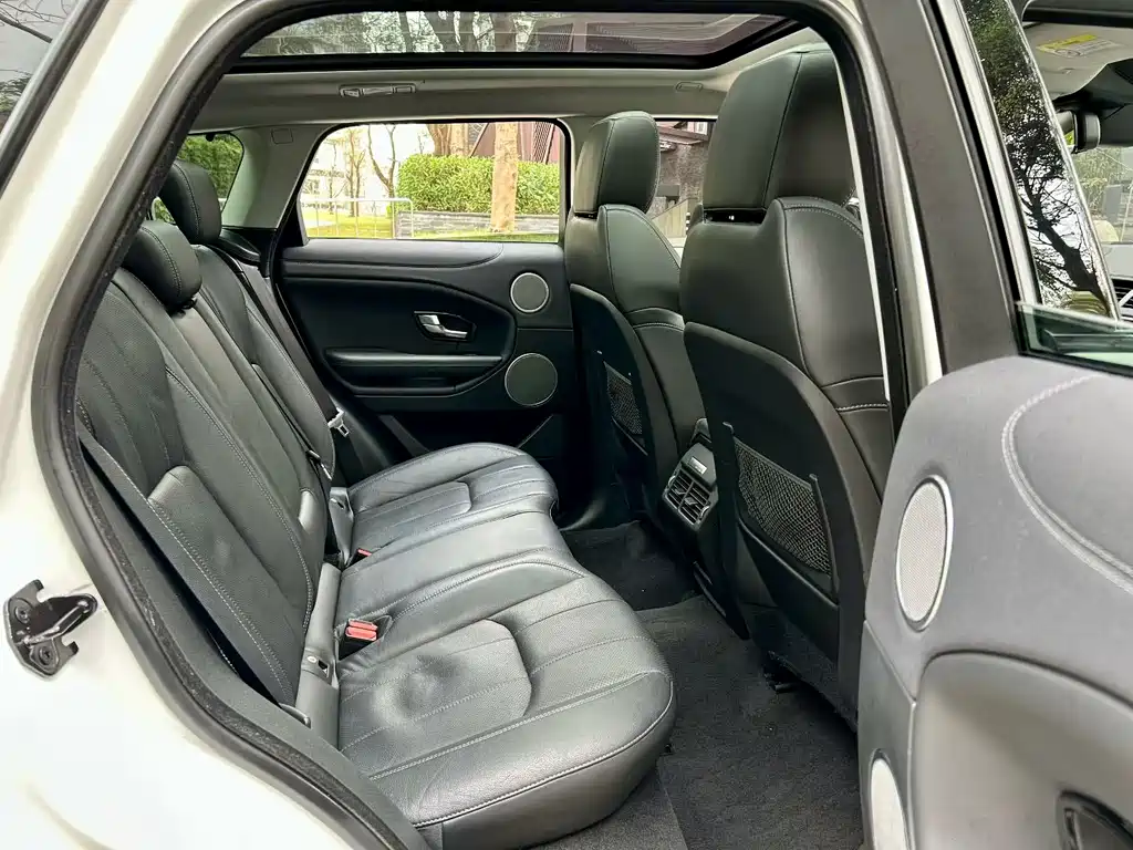 Range Rover Evoque 2018 240PS SE DYNAMIC Smart Edition купить на сайте DeffCars