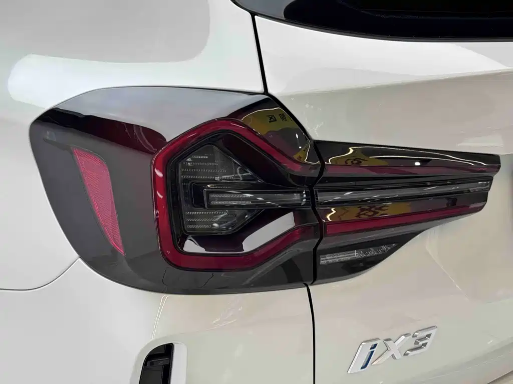 BMW iX3 2022 facelift leading model купить на сайте DeffCars