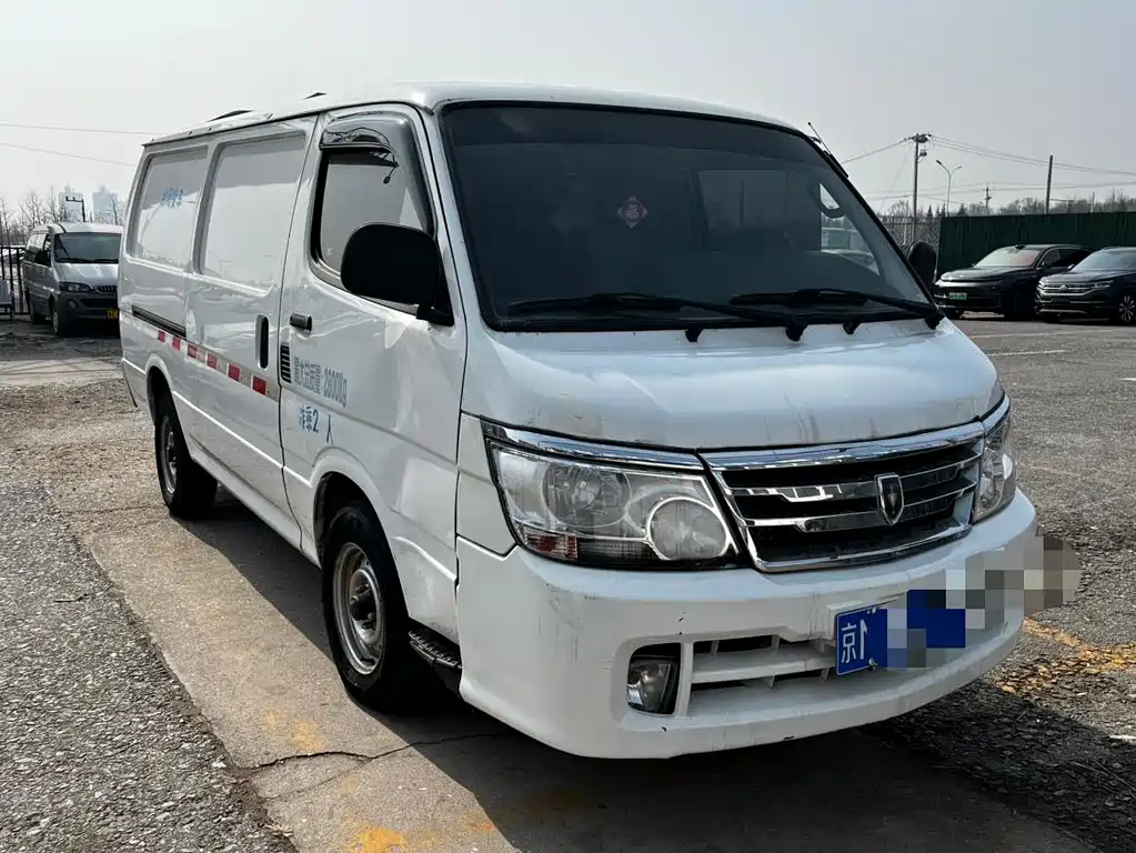 Jinbei Hiace 2018 2.0L fifth generation box cargo standard top 2 seats 4G19 купить на сайте DeffCars