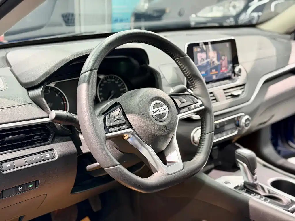 Teana 2020 2.0L XL Upper Smart Travel Edition купить на сайте DeffCars