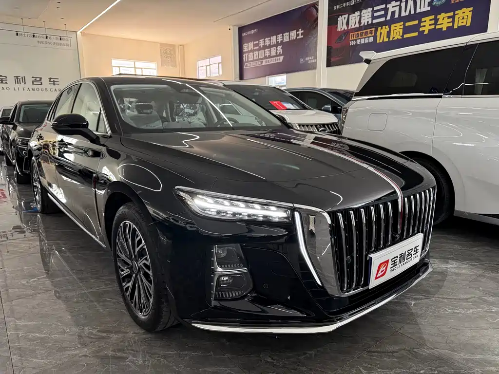 Hongqi H5 2025 2.0T automatic Qichang version купить на сайте DeffCars