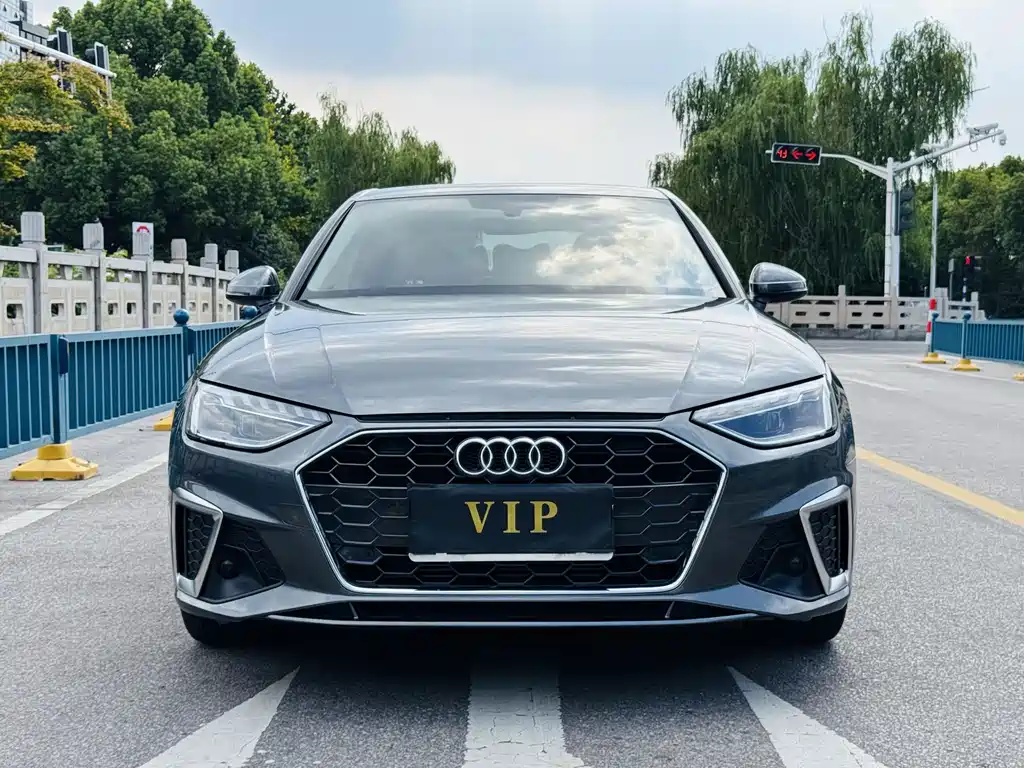 Audi A4L 2020 40 TFSI Fashionable and Dynamic купить на сайте DeffCars