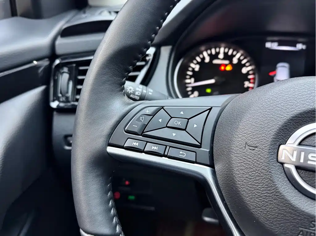 Qashqai 2025 Honor 2.0L CVT XV+ Leading Edition купить на сайте DeffCars
