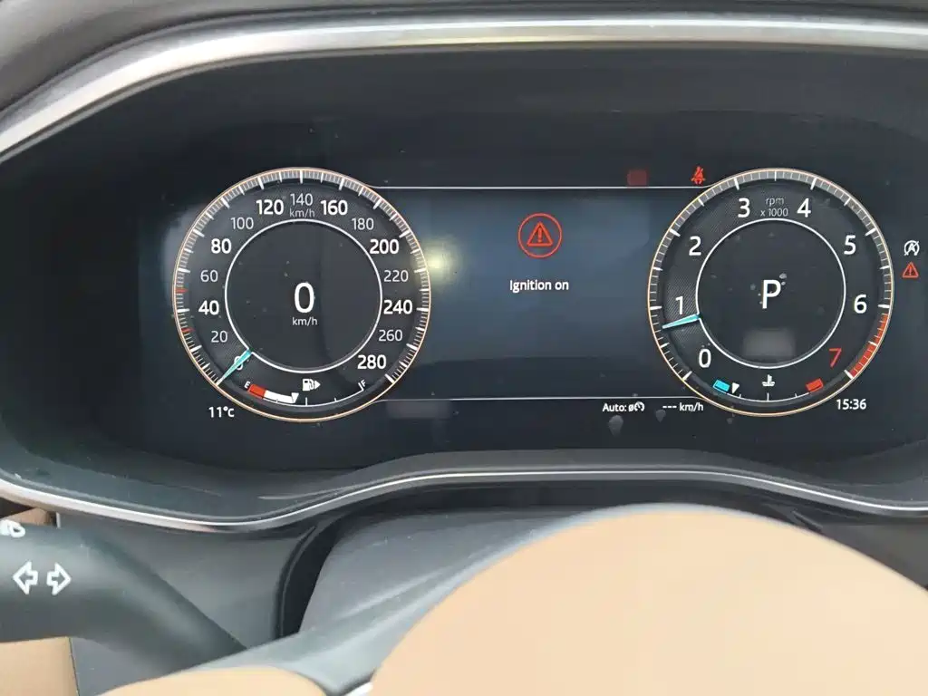 Jaguar XFL 2024 2.0T P250 two-wheel drive exclusive luxury version купить на сайте DeffCars