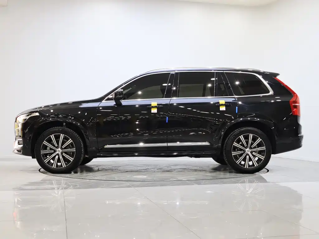 Volvo XC90 2023 B5 Smart Deluxe Edition 5-seater купить на сайте DeffCars