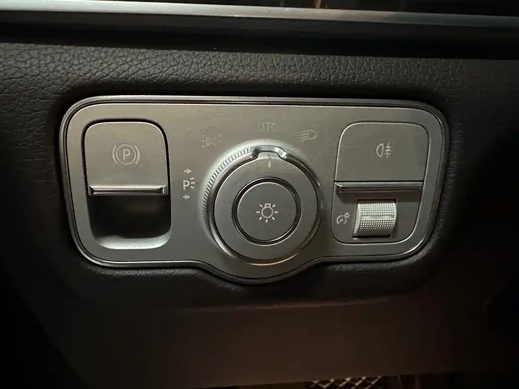 Mercedes-Benz GLE 2022 facelift GLE 350 4MATIC fashionable model купить на сайте DeffCars