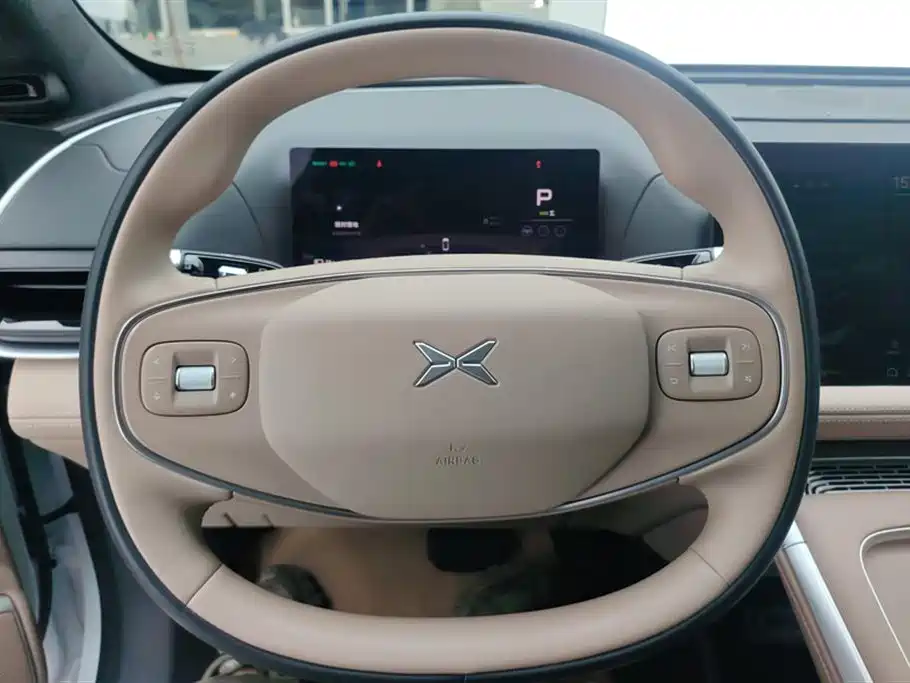 Xpeng G9 2025 model 625 long battery life Max купить на сайте DeffCars