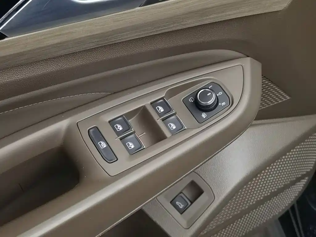 Passat 2020 380TSI Flagship Edition National VI купить на сайте DeffCars