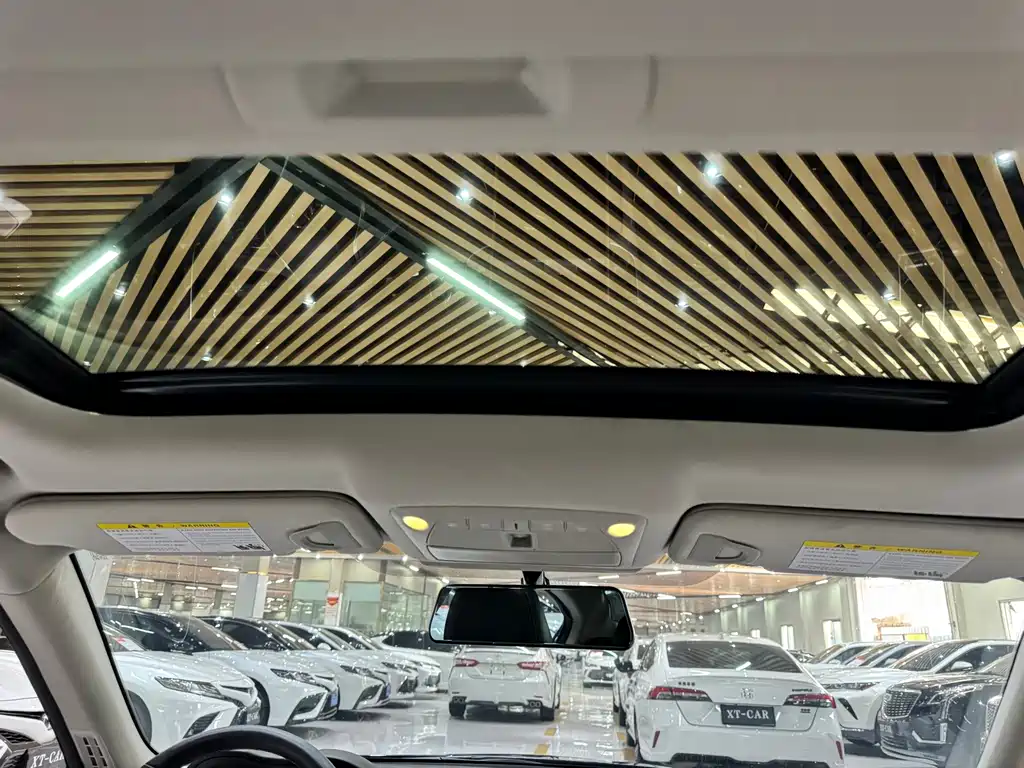Infiniti Q50L 2018 2.0T Premium Edition National VI купить на сайте DeffCars