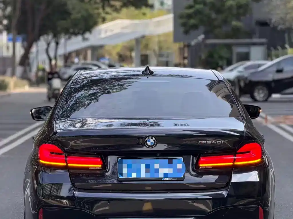 BMW 5 Series Imported 2021 530i M Sports Package купить на сайте DeffCars