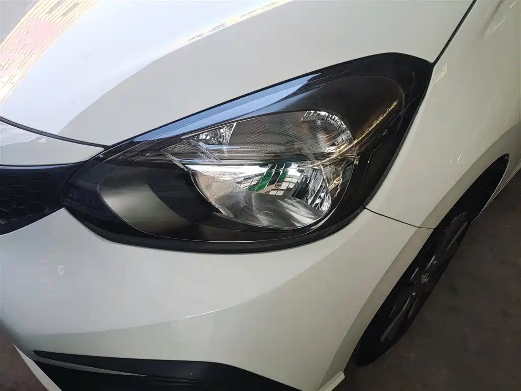 Fit 2022 1.5L CVT Trendy Sunroof Edition купить на сайте DeffCars
