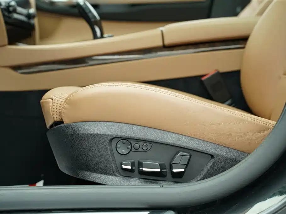 BMW 7 Series 2010 760Li купить на сайте DeffCars