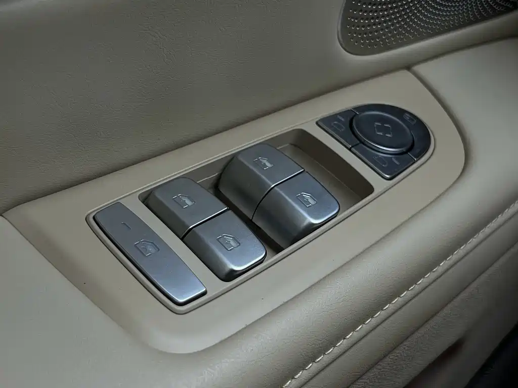 Aito M7 2024 1.5T Intelligent Driving Rear-Wheel Drive Pro Edition 5-Seater купить на сайте DeffCars