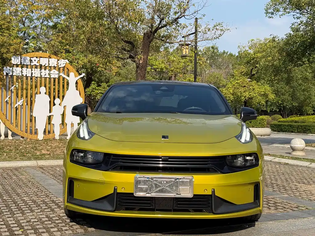 Lynk & Co 03 2022 03+ 2.0TD automatic wind control version купить на сайте DeffCars