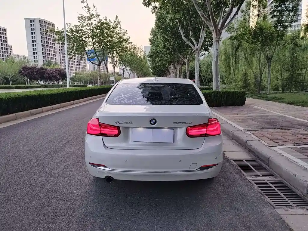 BMW 3 Series 2016 320Li Fashion Model купить на сайте DeffCars