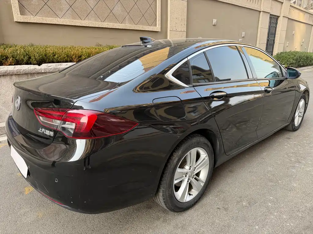 Regal 2019 20T Elite National VI купить на сайте DeffCars