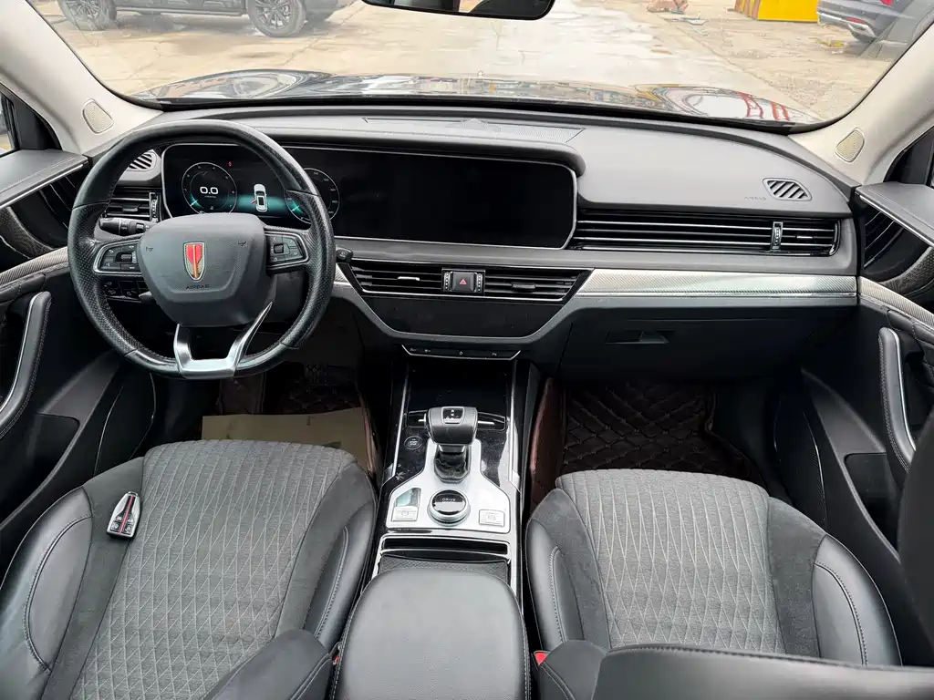 Hongqi HS5 2019 2.0T Zhilian Qiyue Edition купить на сайте DeffCars