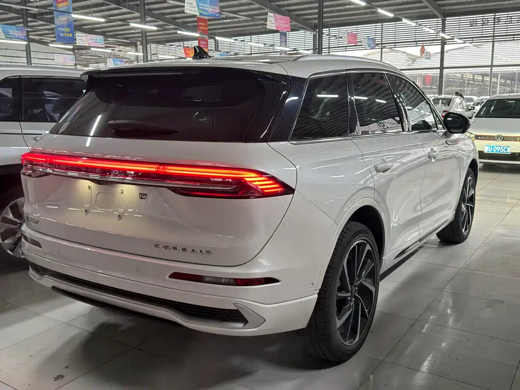 Adventurer 2024 2.0T four-wheel drive premium version купить на сайте DeffCars