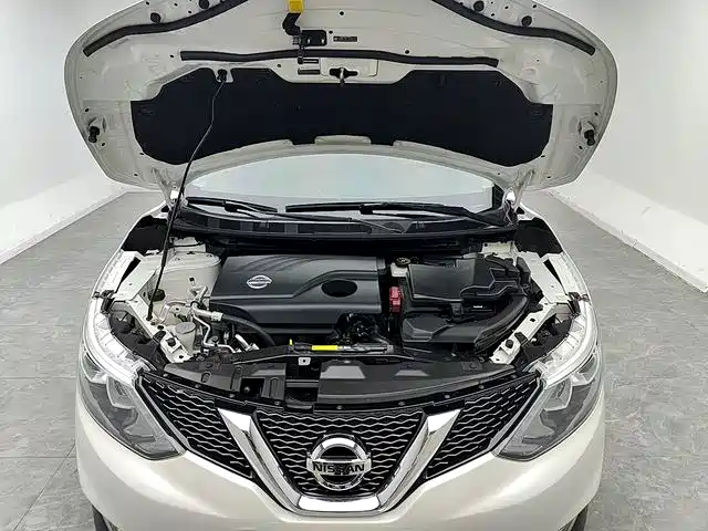 Qashqai 2017 2.0L CVT Elite Edition National V купить на сайте DeffCars