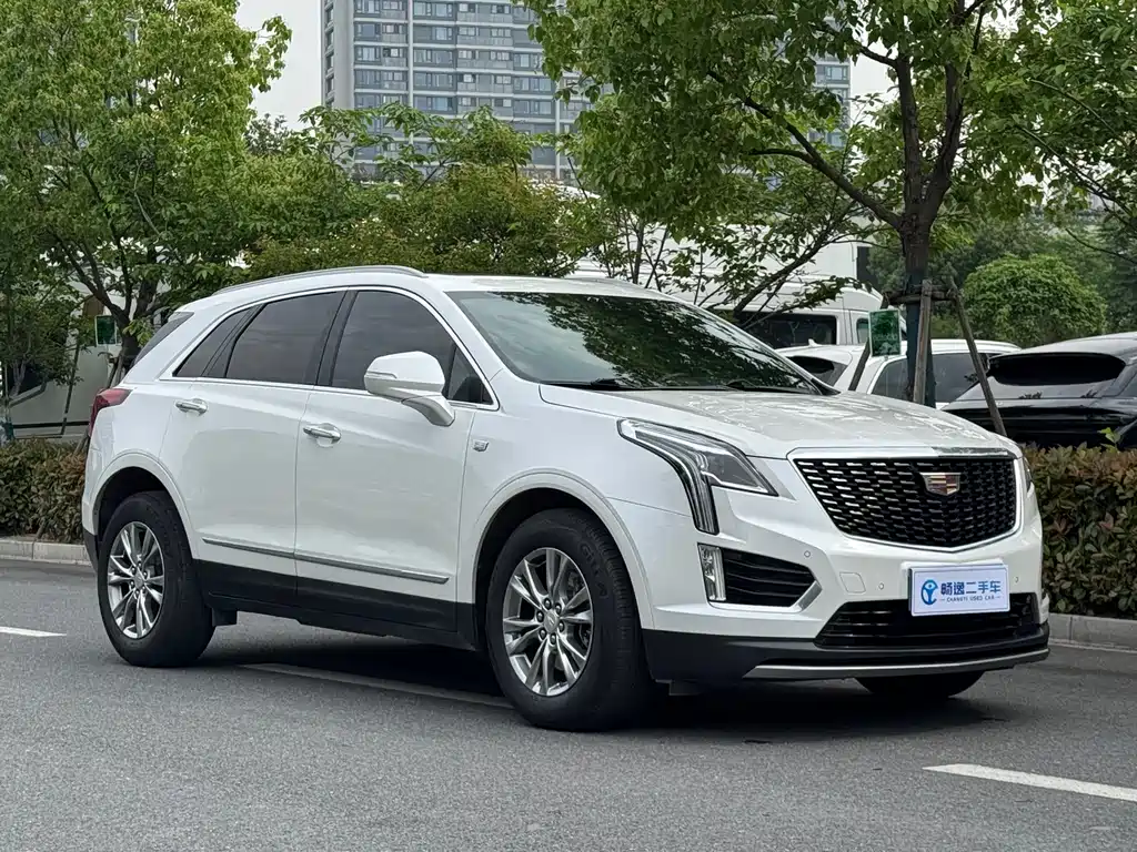 Cadillac XT5 2022 2.0T two-wheel drive luxury model купить на сайте DeffCars