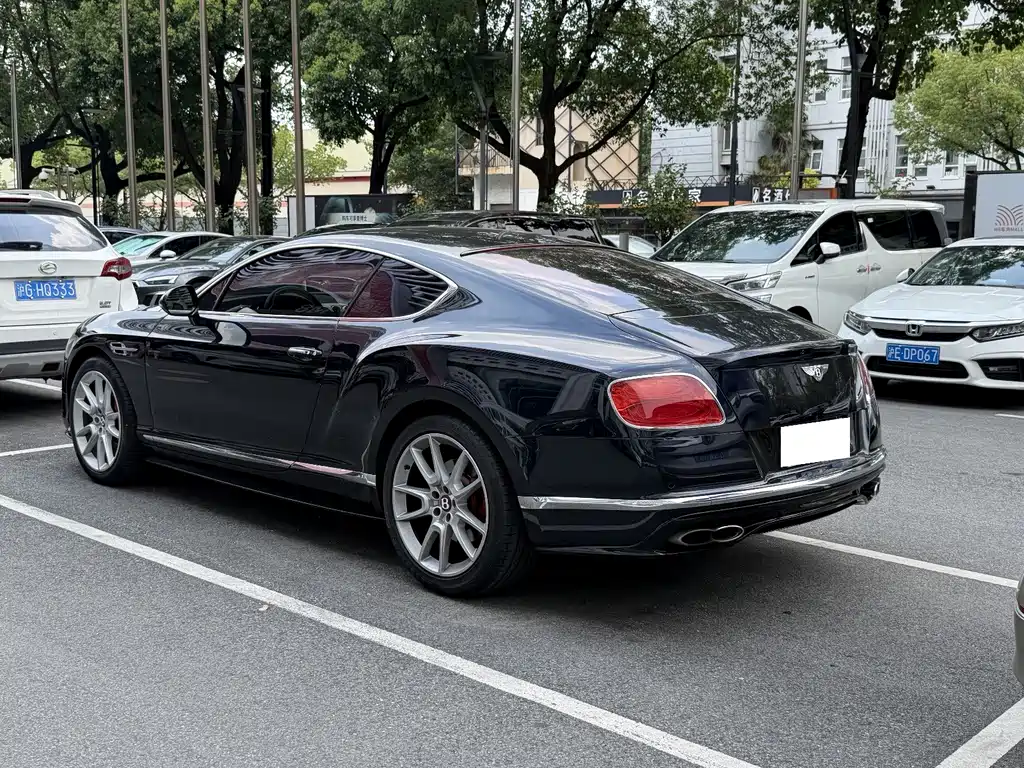 Continental 2017 4.0T GT V8 S Standard Edition купить на сайте DeffCars