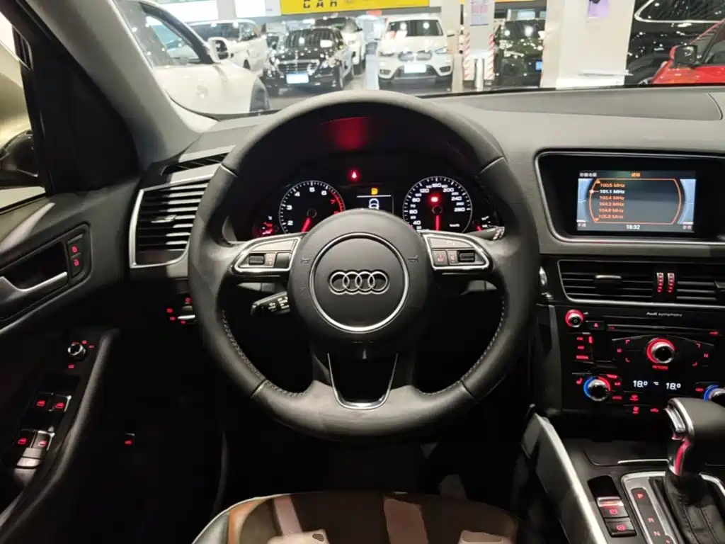 Audi Q5 2016 40 TFSI Technology купить на сайте DeffCars