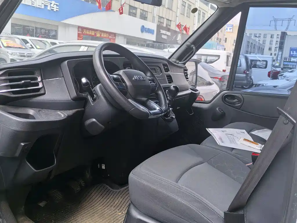 Jiangling Fushun 2023 2.0T manual short-axle mid-range commercial multifunctional passenger car with 5 seats купить на сайте DeffCars