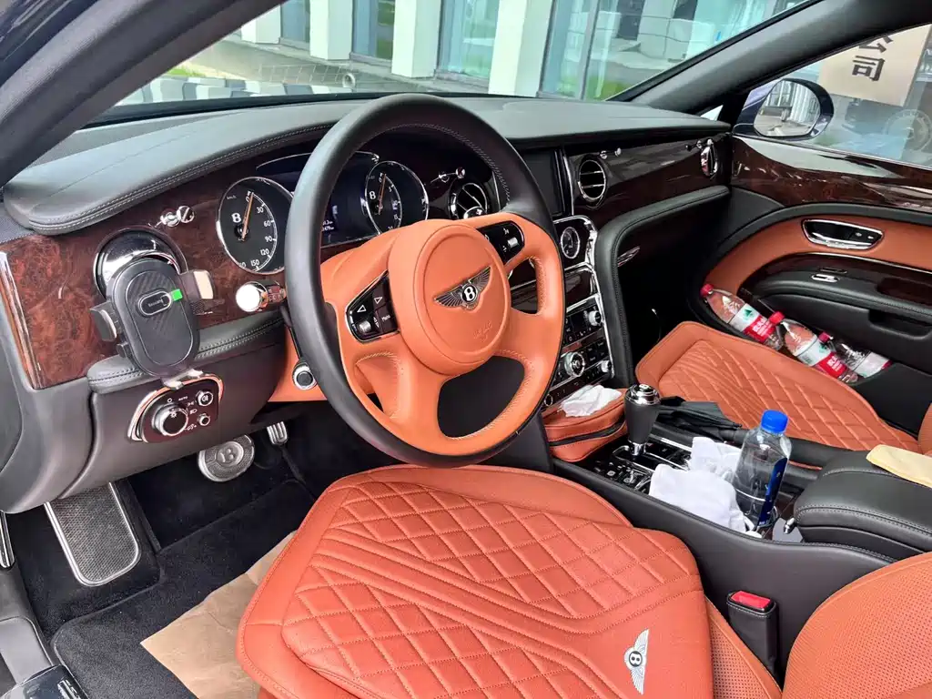 Mulsanne 2017 6.8T long wheelbase version купить на сайте DeffCars