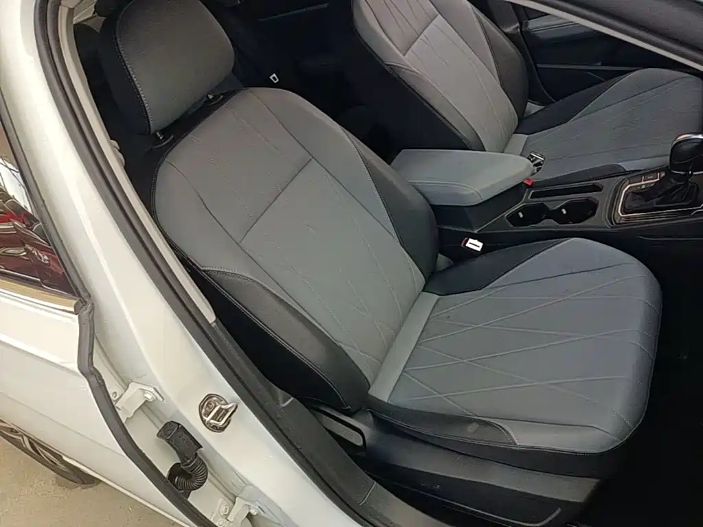 Lavida 2023 facelift 1.5L automatic starry sky 5 million version купить на сайте DeffCars
