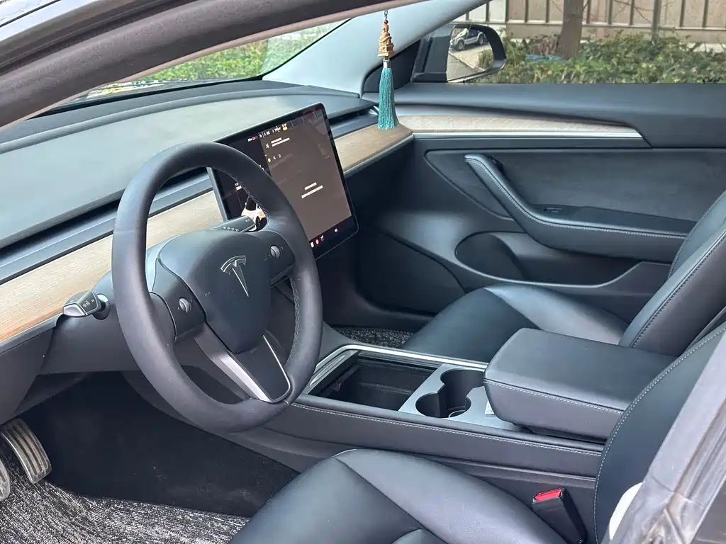 Model 3 2021 facelift standard range rear drive upgraded version 3D1 купить на сайте DeffCars