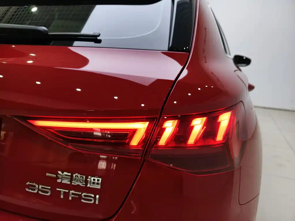Audi A3 2021 Sportback 35 TFSI Fashionable and Elegant купить на сайте DeffCars
