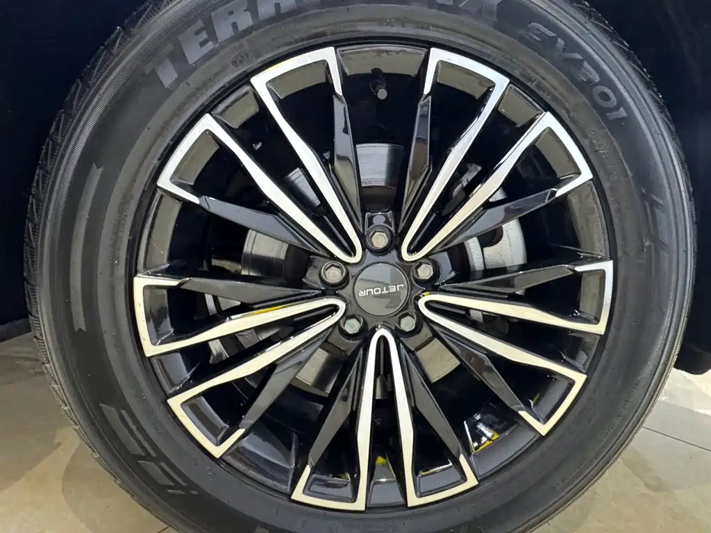 Jetour X70 PLUS 2021款 1.5T DCT山 7座 купить на сайте DeffCars