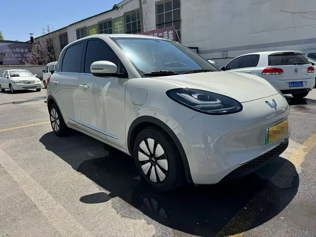 Wuling Bingo 2025 model 333km Lingxi Internet model купить на сайте DeffCars