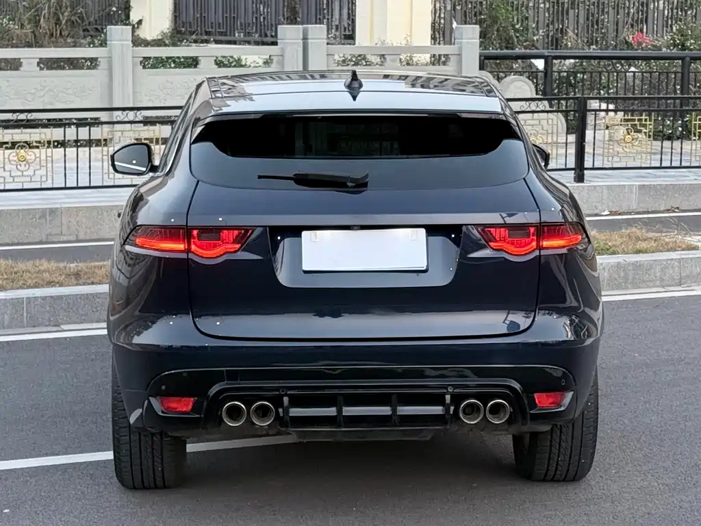 Jaguar F-PACE 2020 2.0T Urban Exclusive Edition купить на сайте DeffCars