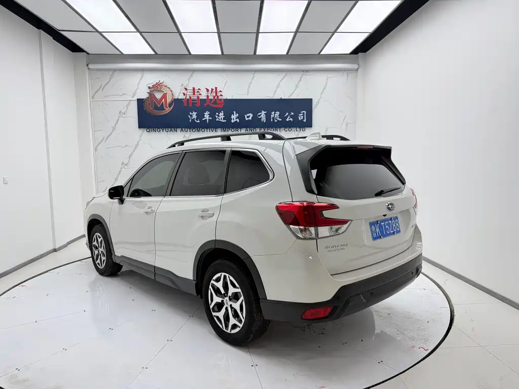 Forester 2022 2.0i AWD Deluxe Edition EyeSight купить на сайте DeffCars