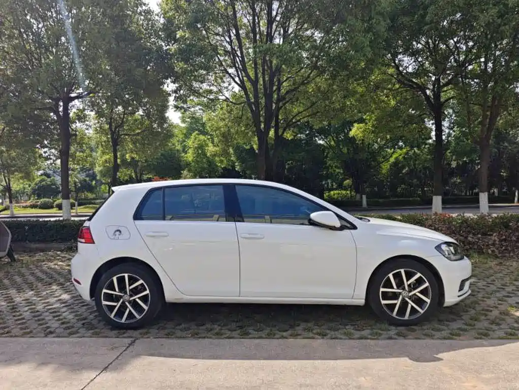 Golf 2019 200TSI DSG Comfort Type National V купить на сайте DeffCars