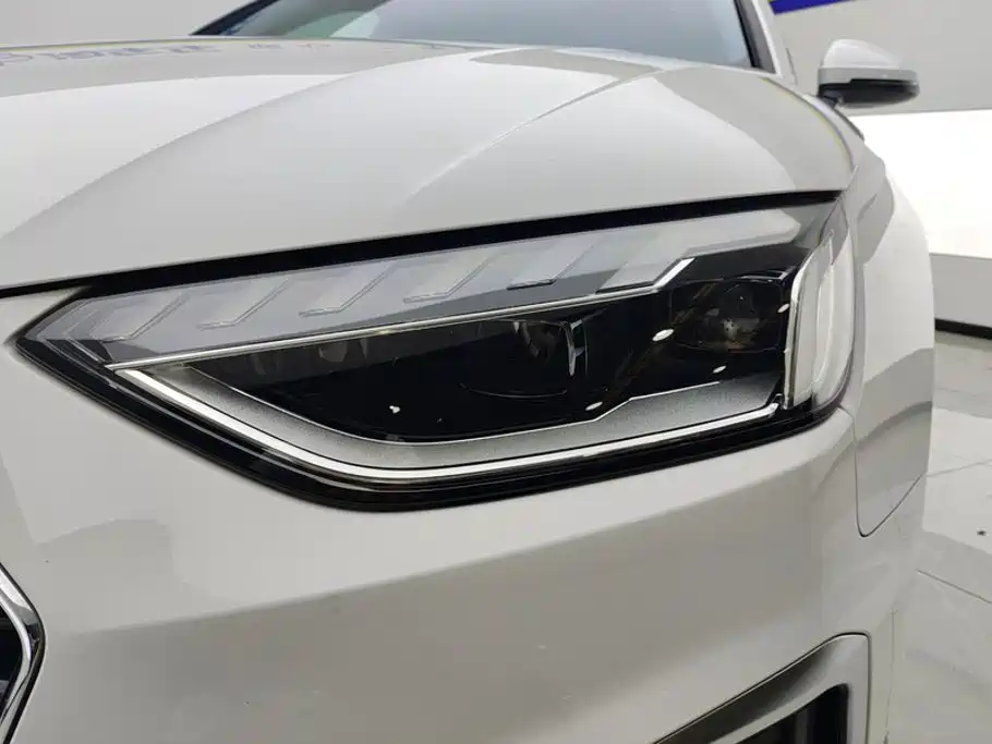 Audi A4L 2024 40 TFSI Fashionable and Dynamic купить на сайте DeffCars