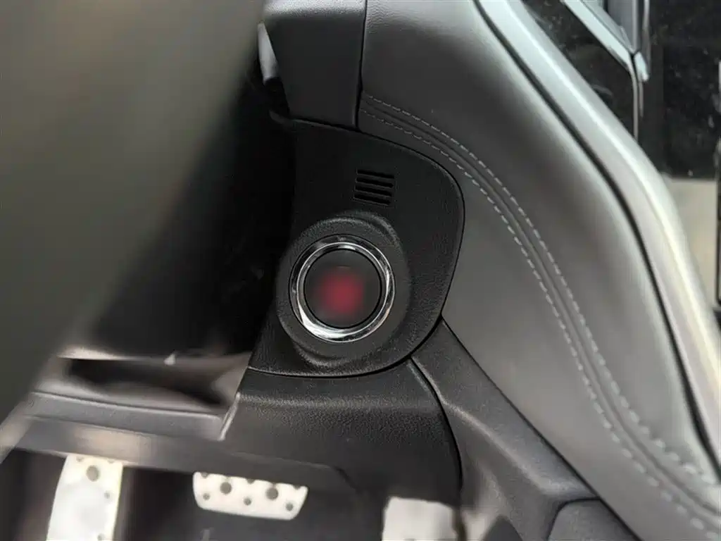 Outback 2021 2.5i Explorer Edition EyeSight купить на сайте DeffCars