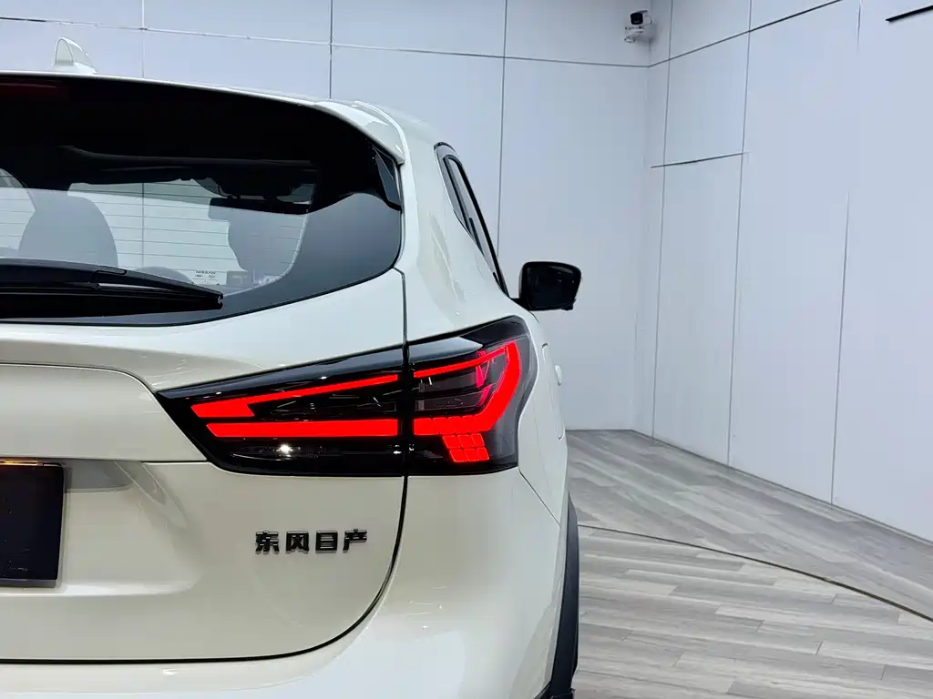 Qashqai 2025 Honor 2.0L CVT XV+ Leading Edition купить на сайте DeffCars