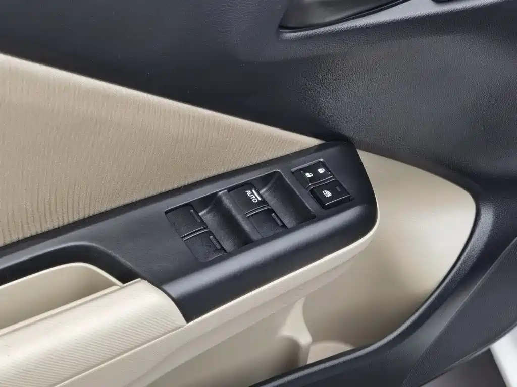 Fengfan 2017 1.5L manual comfort version купить на сайте DeffCars